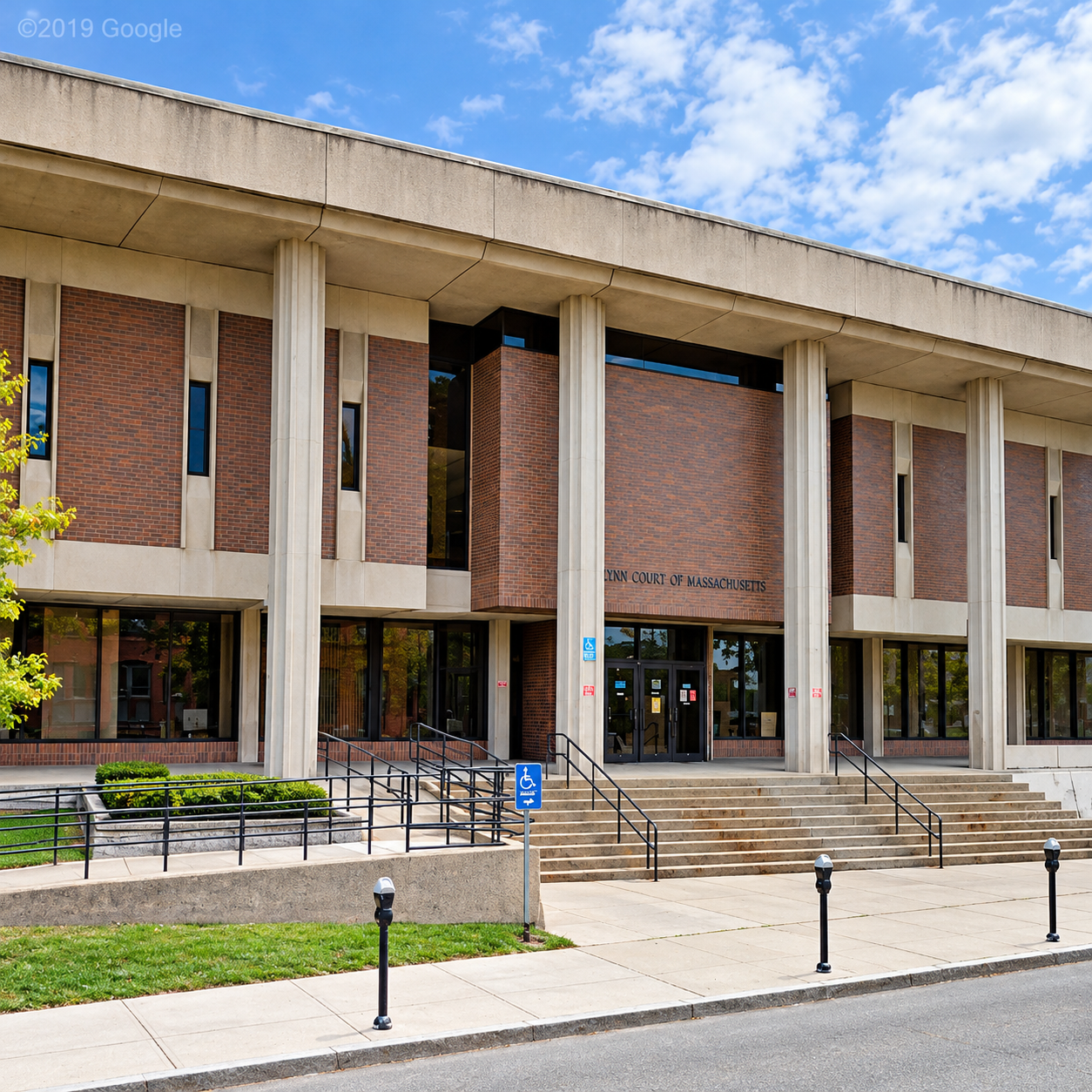 Lynn District Court Entrance